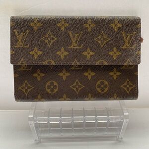 Louis Vitton Vintage 1990-2000 passport tri-fold wallet